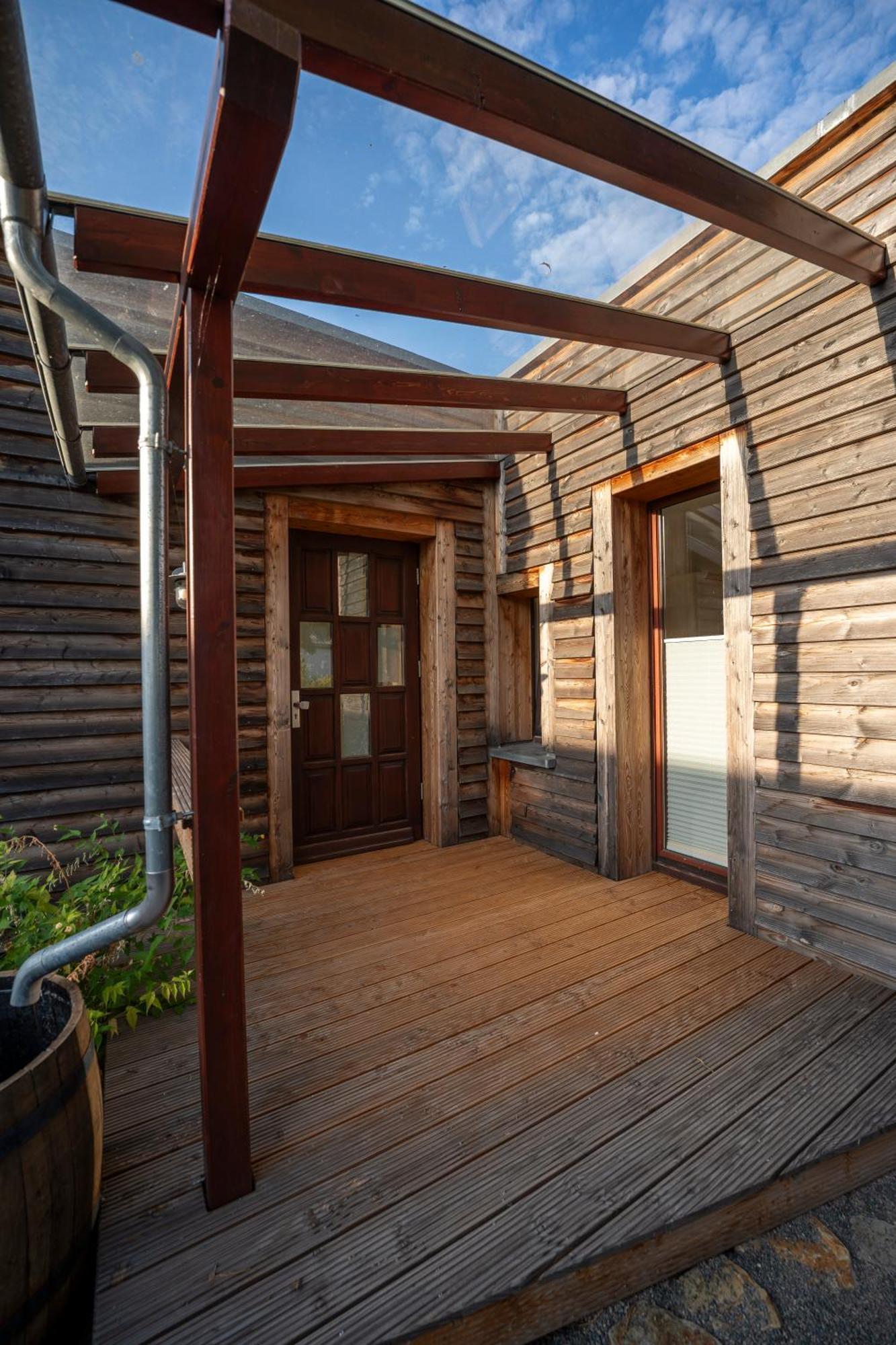 Апартаменты Haus Unterm Mammutbaum - Elberadweg Магдебург Экстерьер фото