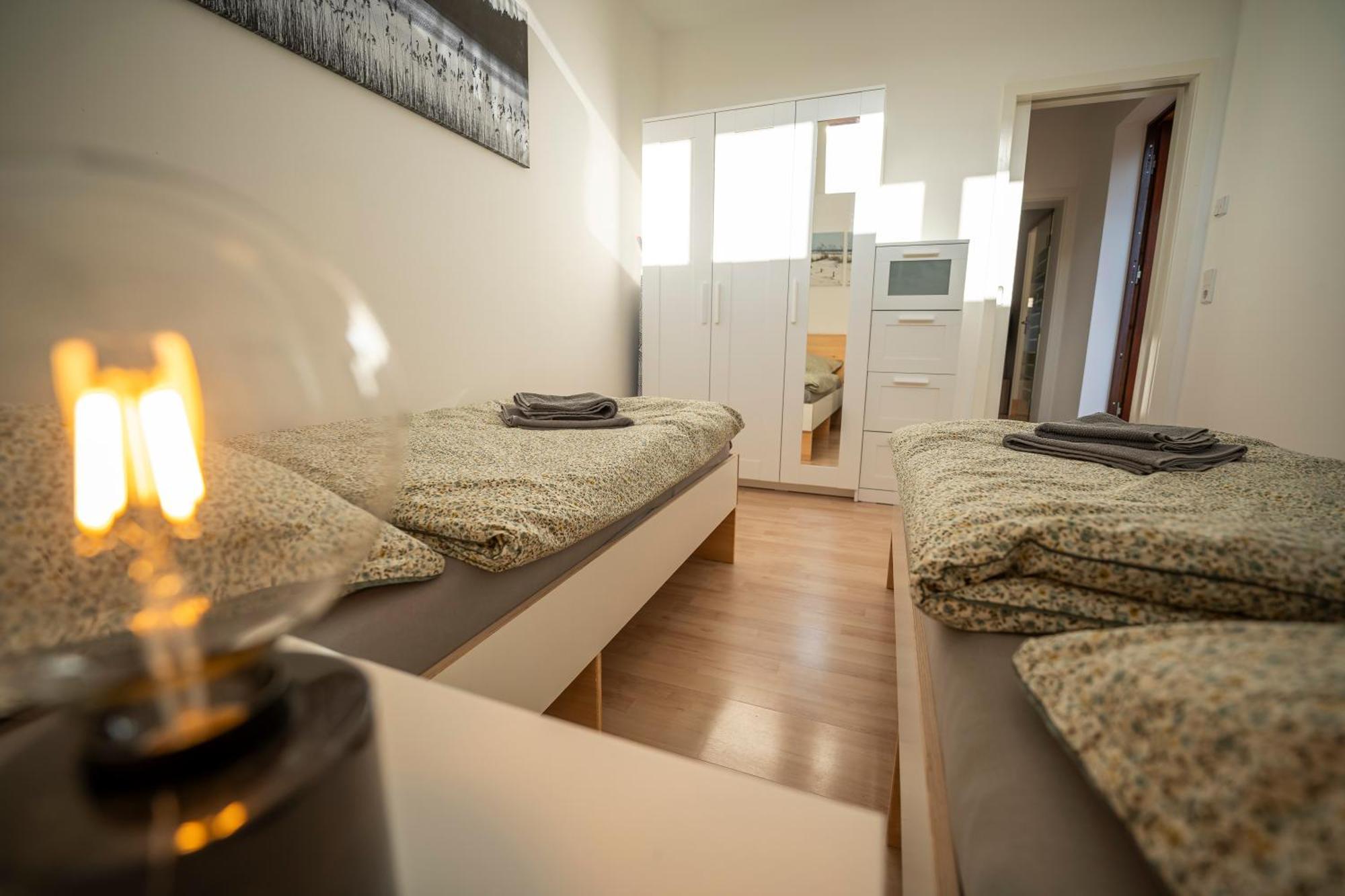 Апартаменты Haus Unterm Mammutbaum - Elberadweg Магдебург Экстерьер фото