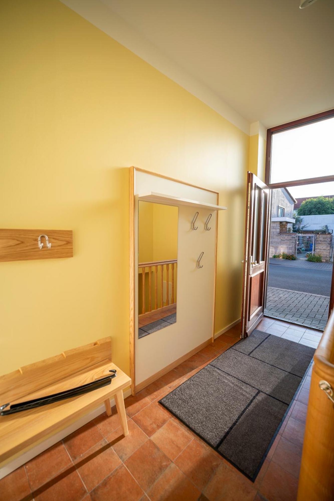 Апартаменты Haus Unterm Mammutbaum - Elberadweg Магдебург Экстерьер фото