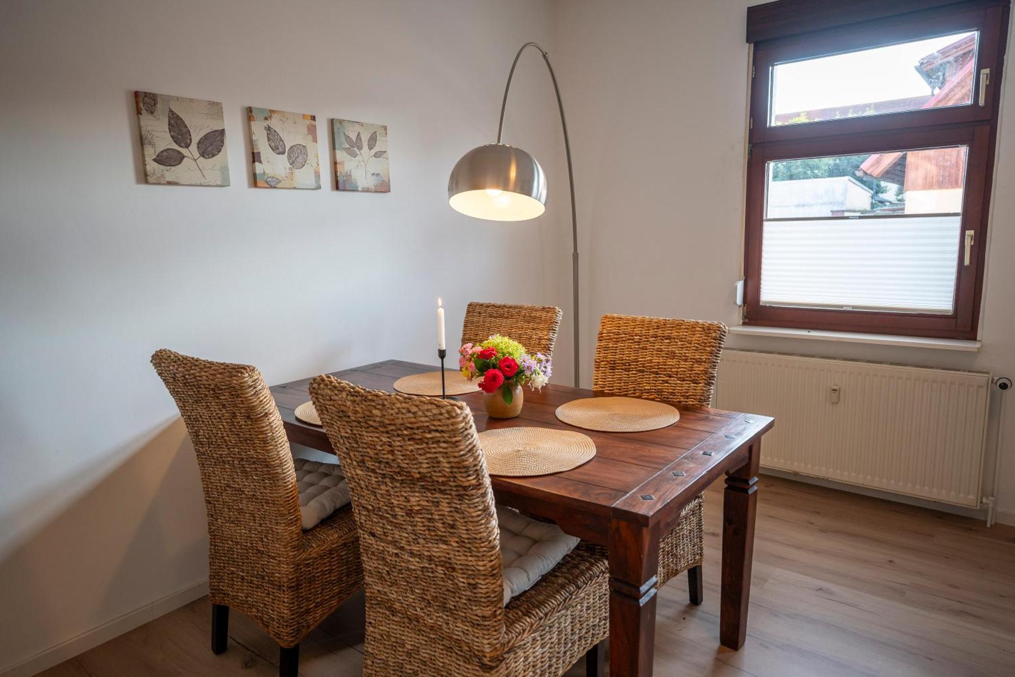 Апартаменты Haus Unterm Mammutbaum - Elberadweg Магдебург Экстерьер фото